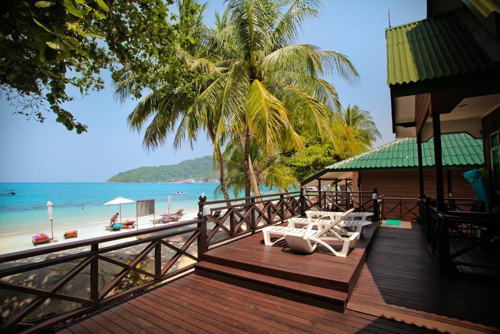Tuna Bay Island Resort Kampong Pasir Hantu Dış mekan fotoğraf
