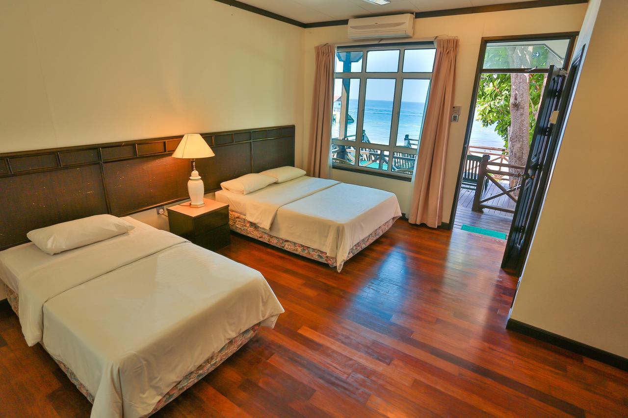 Tuna Bay Island Resort Kampong Pasir Hantu Dış mekan fotoğraf