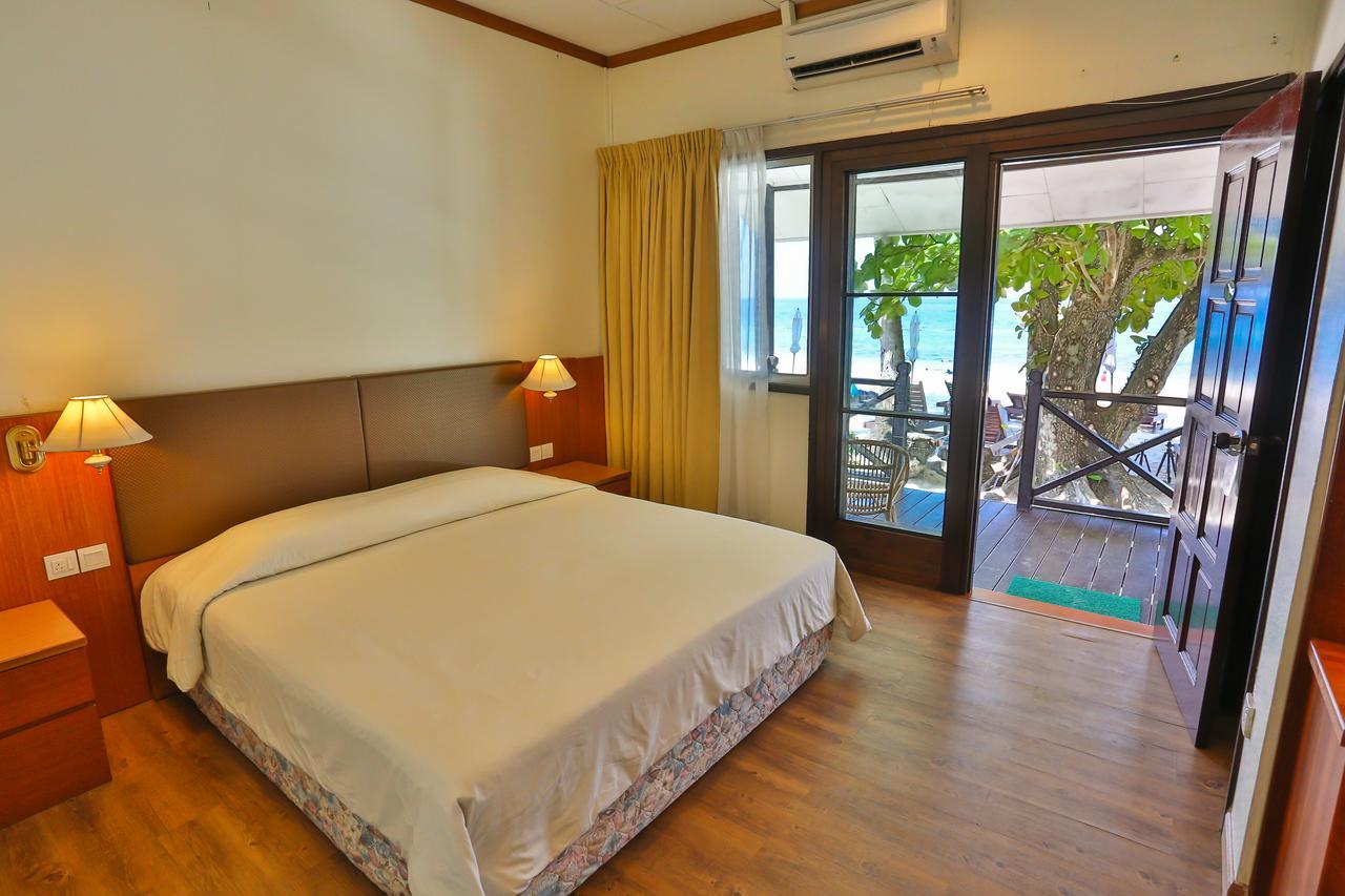 Tuna Bay Island Resort Kampong Pasir Hantu Dış mekan fotoğraf